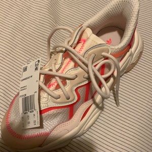 adidas originals Wmns Ozweego 'Signal Pink